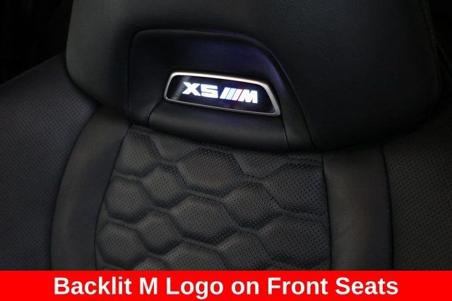 BMW X5 M Vehicle Full-screen Gallery Image 14