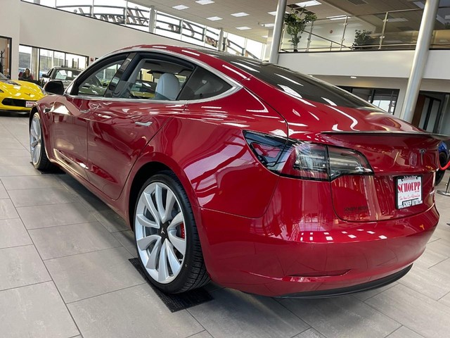 Tesla Model 3 Vehicle Image 04