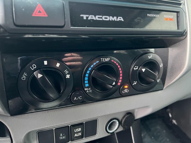 Toyota Tacoma Vehicle Image 30