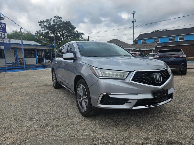 Acura MDX Vehicle Full-screen Gallery Image 2