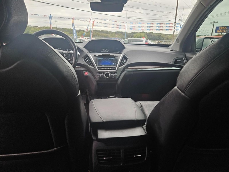 Acura MDX Vehicle Full-screen Gallery Image 8