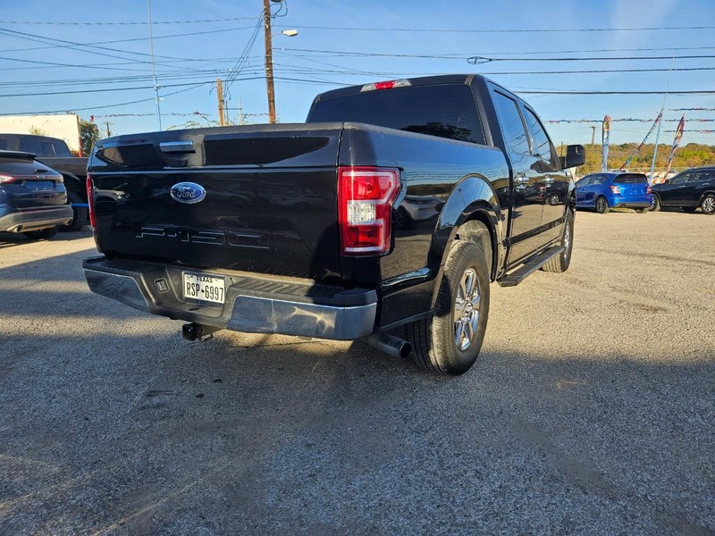 Ford F-150 Vehicle Full-screen Gallery Image 06