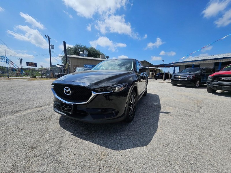 Mazda CX-5 Vehicle Full-screen Gallery Image 2