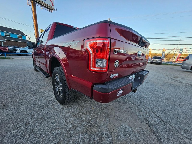 Ford F-150 Vehicle Full-screen Gallery Image 07