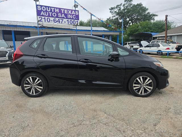 Honda Fit Vehicle Full-screen Gallery Image 2
