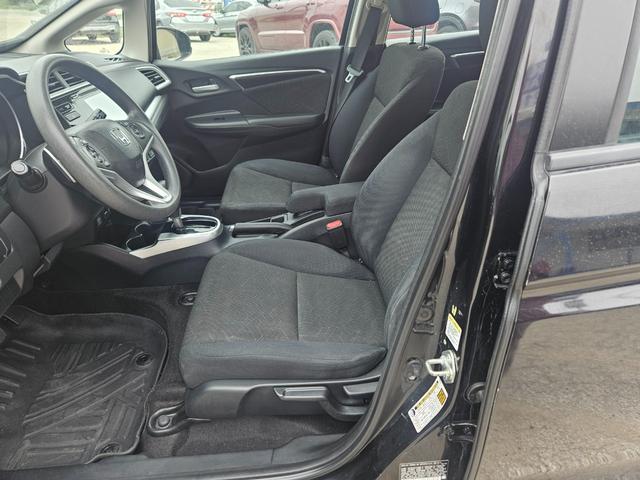 Honda Fit Vehicle Full-screen Gallery Image 4