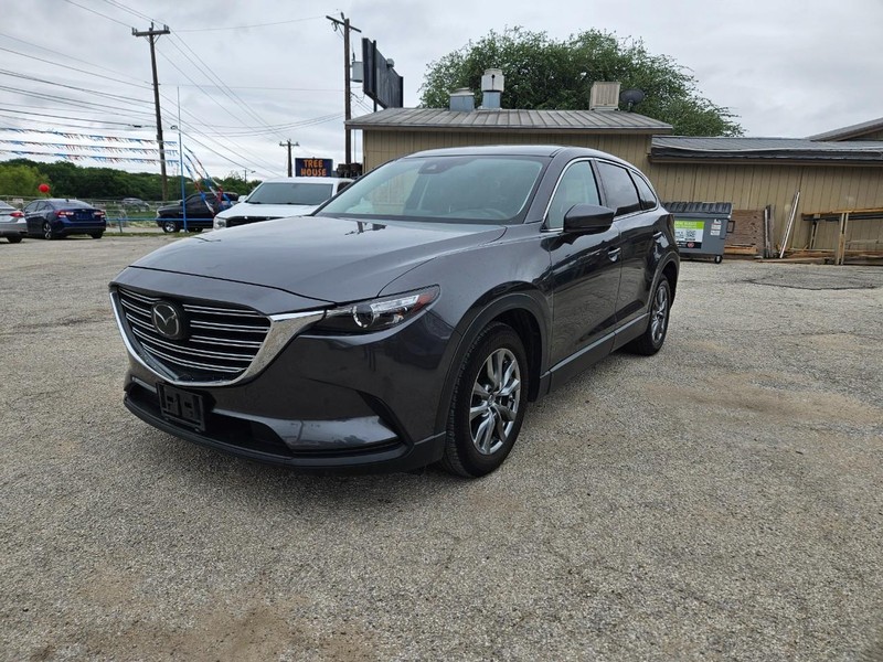 Mazda CX-9 Vehicle Full-screen Gallery Image 3