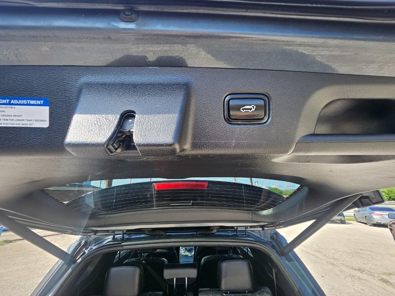 Hyundai Palisade Vehicle Full-screen Gallery Image 8