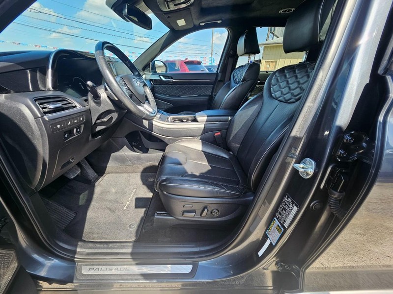 Hyundai Palisade Vehicle Full-screen Gallery Image 11