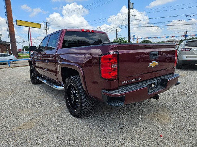 Chevrolet Silverado 1500 Vehicle Full-screen Gallery Image 6