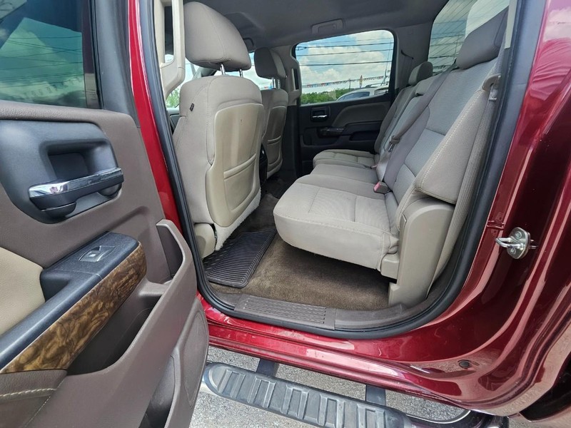Chevrolet Silverado 1500 Vehicle Full-screen Gallery Image 8