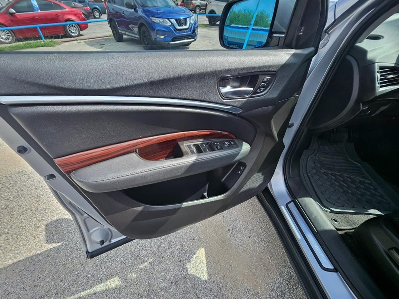 2016 Acura MDX w/Technology Package's photo