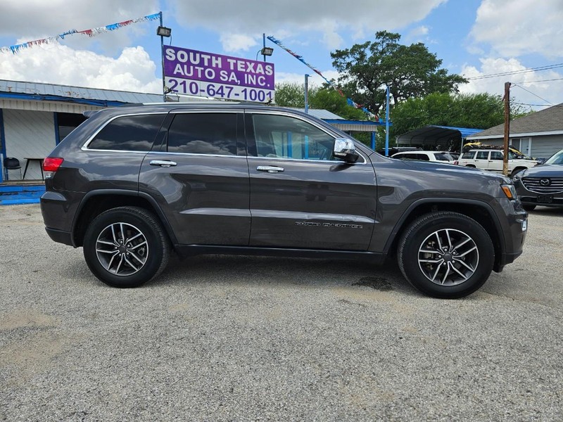 Jeep Grand Cherokee Vehicle Full-screen Gallery Image 4