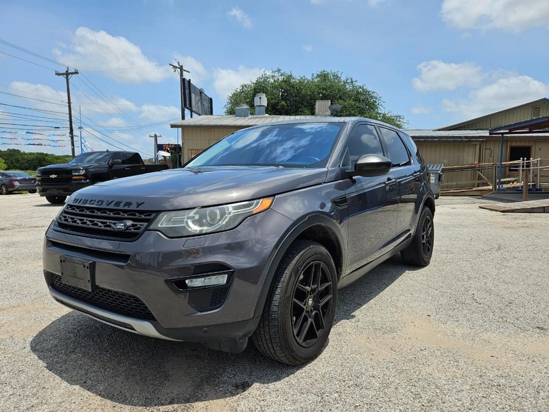 Land Rover Discovery Sport Vehicle Full-screen Gallery Image 2