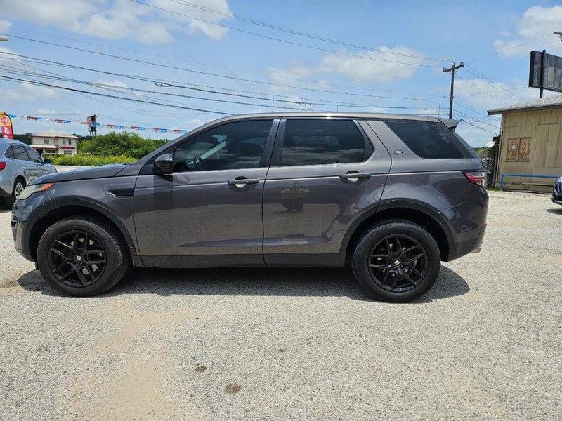 Land Rover Discovery Sport Vehicle Full-screen Gallery Image 3