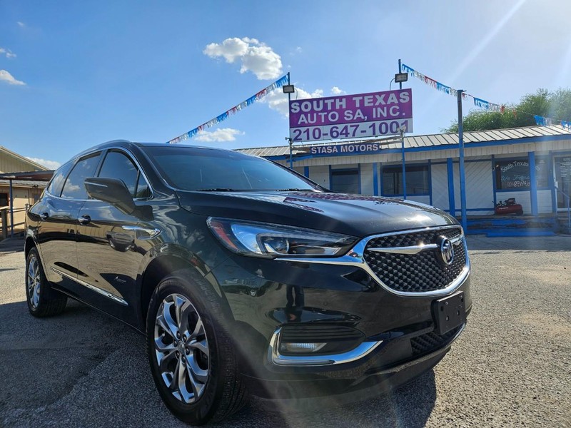 Buick Enclave Vehicle Full-screen Gallery Image 2