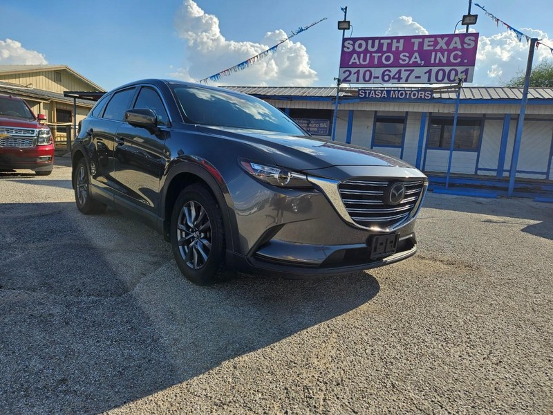 Mazda CX-9 Vehicle Full-screen Gallery Image 2
