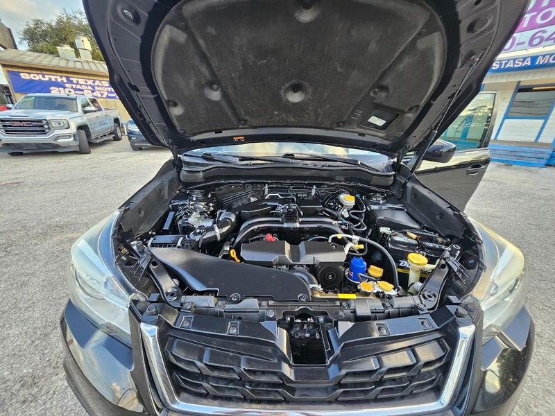 Subaru Forester Vehicle Full-screen Gallery Image 14