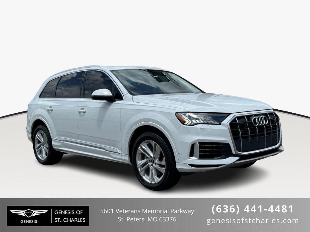 Audi Q7 Vehicle Full-screen Gallery Image 01