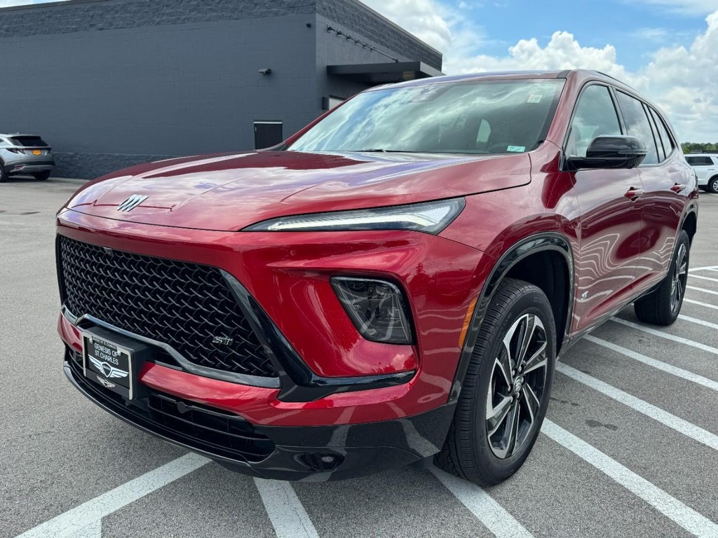 Buick Enclave Vehicle Full-screen Gallery Image 08