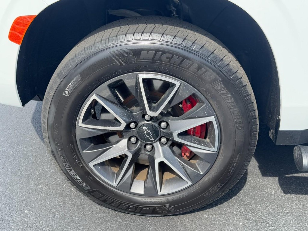 Chevrolet Tahoe Vehicle Full-screen Gallery Image 07