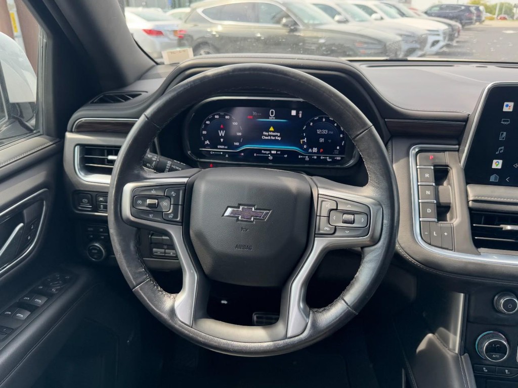 Chevrolet Tahoe Vehicle Full-screen Gallery Image 16