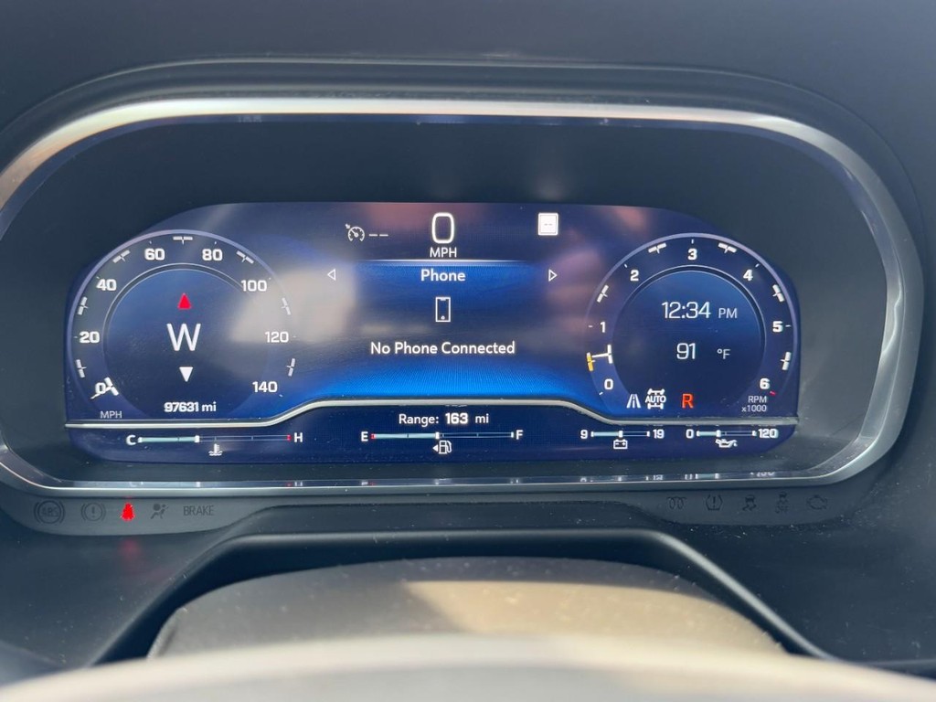 Chevrolet Tahoe Vehicle Full-screen Gallery Image 27