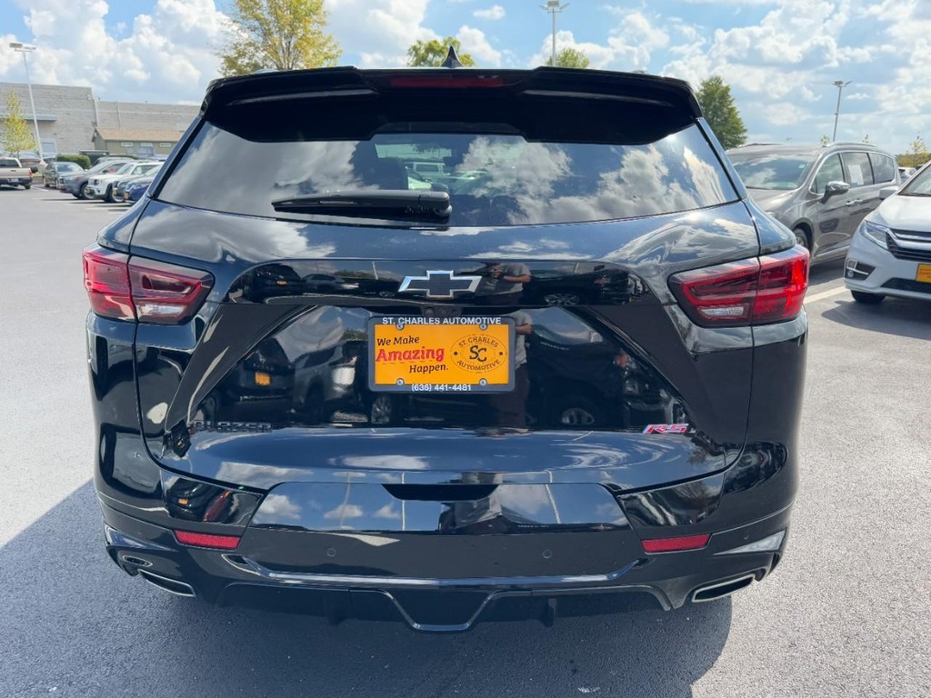 Chevrolet Blazer Vehicle Full-screen Gallery Image 04