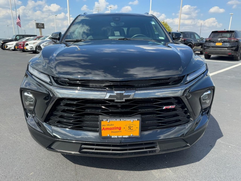 Chevrolet Blazer Vehicle Full-screen Gallery Image 09