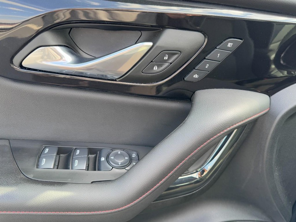 Chevrolet Blazer Vehicle Full-screen Gallery Image 16