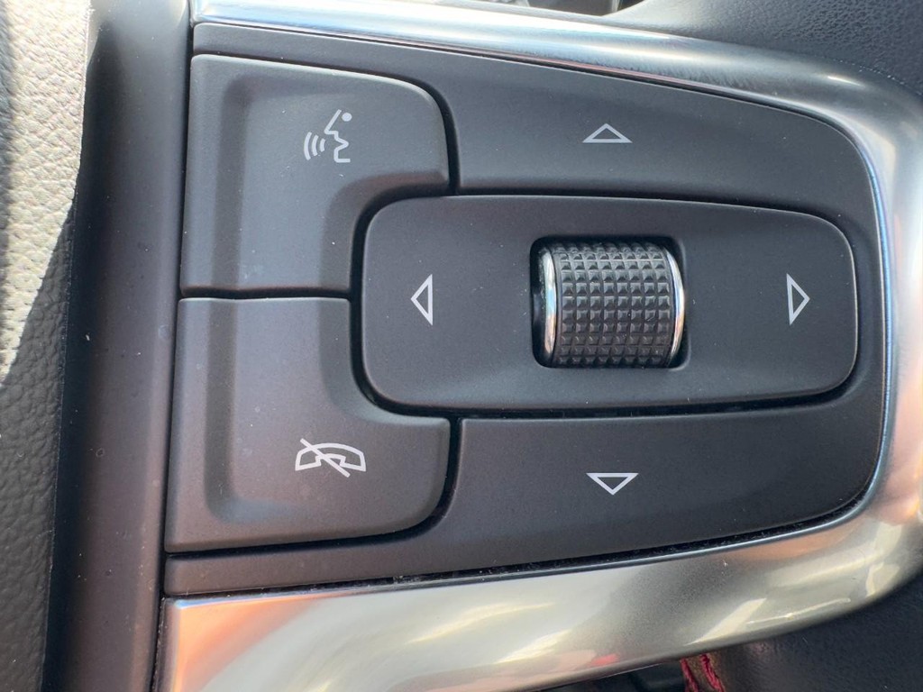 Chevrolet Blazer Vehicle Full-screen Gallery Image 18