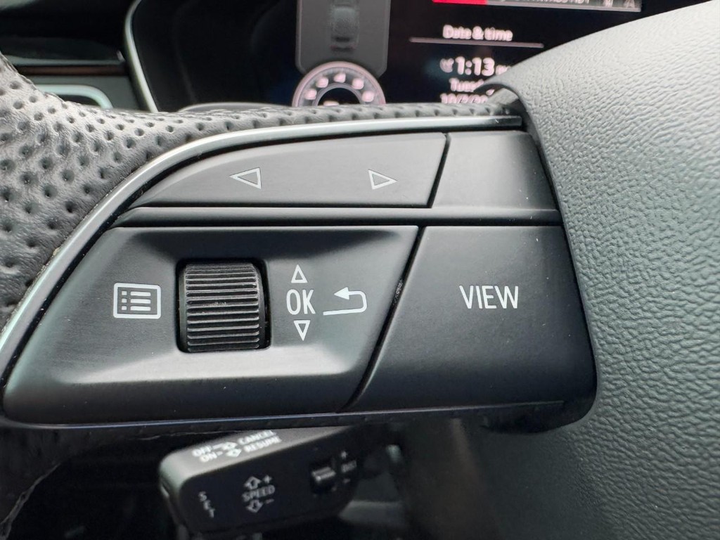 Audi S5 Sportback Vehicle Full-screen Gallery Image 19