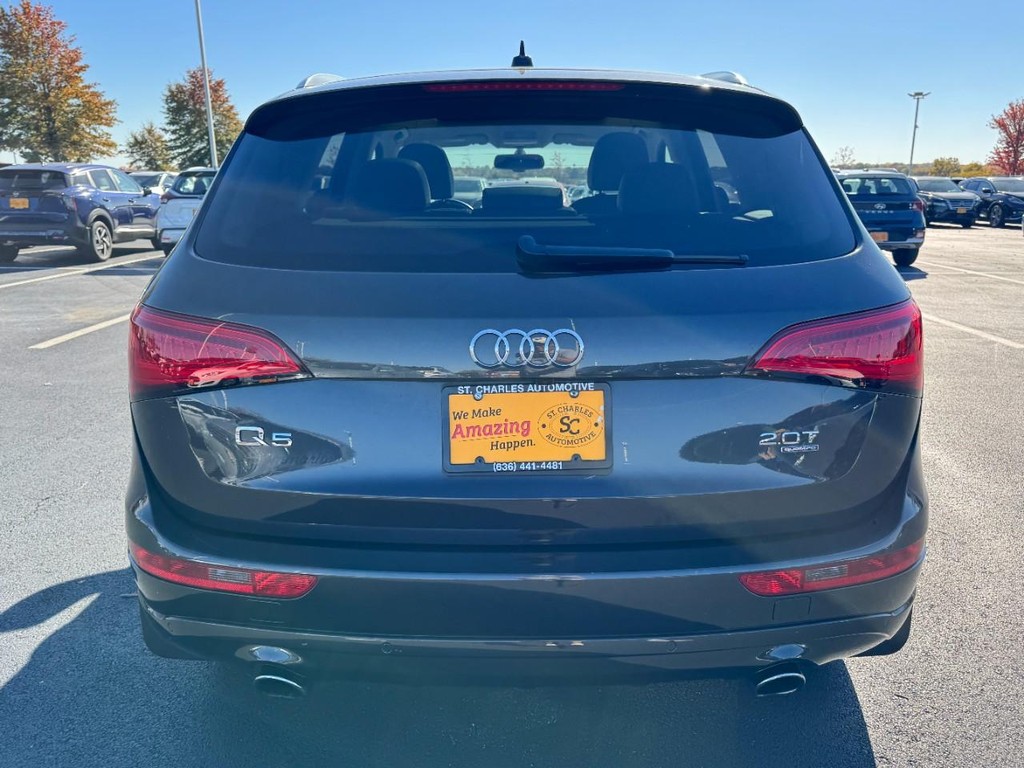 Audi Q5 Vehicle Full-screen Gallery Image 04