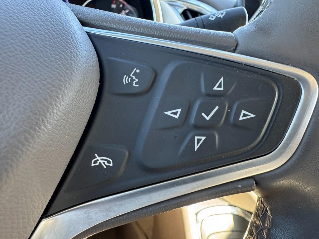 Chevrolet Malibu Vehicle Full-screen Gallery Image 17