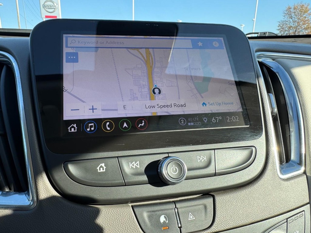 Chevrolet Malibu Vehicle Full-screen Gallery Image 20