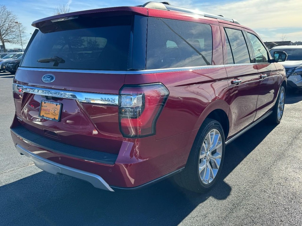 Ford Expedition Max Vehicle Full-screen Gallery Image 03