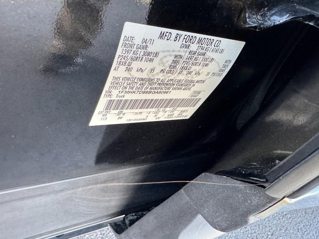 Ford Explorer Vehicle Full-screen Gallery Image 22