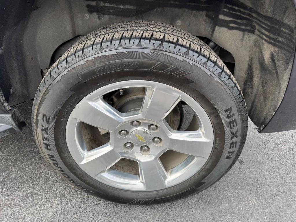 Chevrolet Tahoe Vehicle Full-screen Gallery Image 07