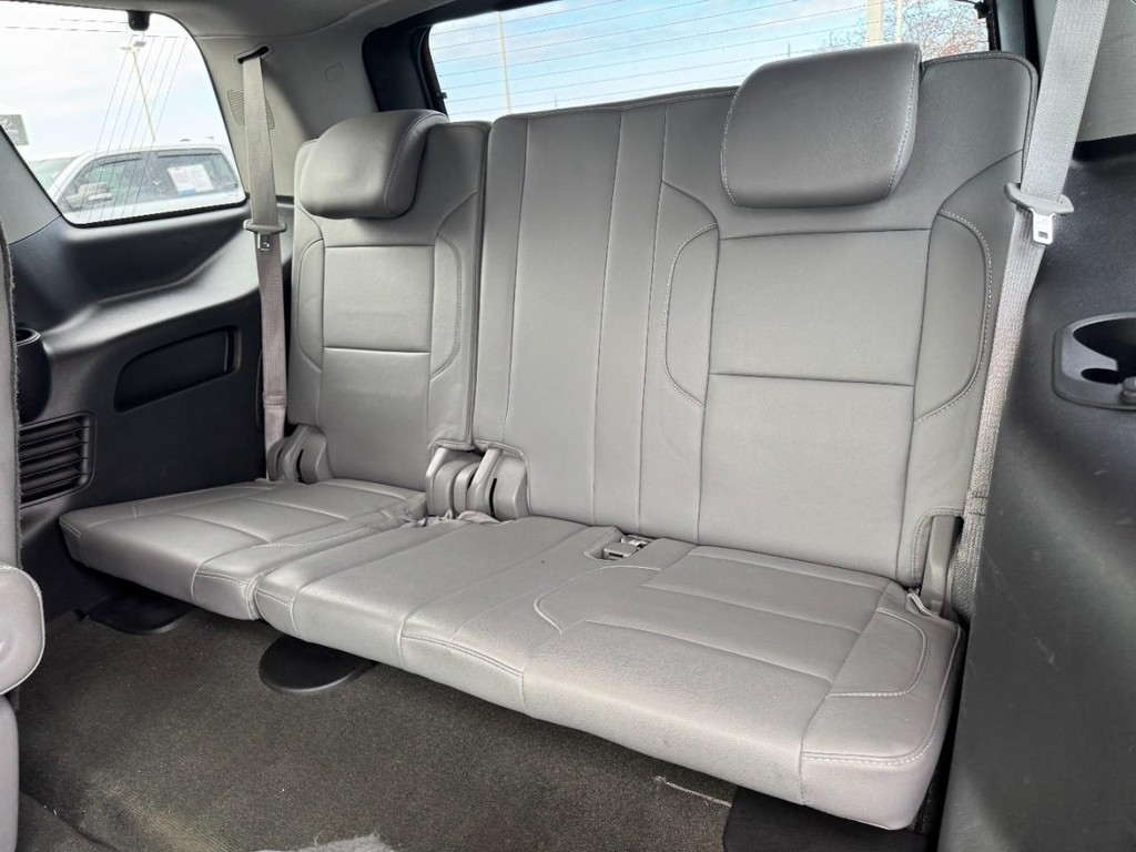 Chevrolet Tahoe Vehicle Full-screen Gallery Image 13