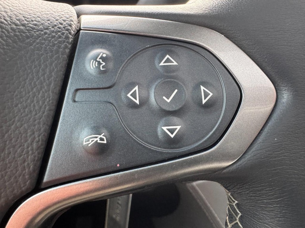 Chevrolet Tahoe Vehicle Full-screen Gallery Image 22