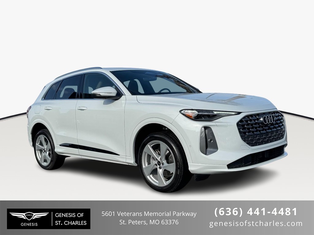 Audi Q5 Vehicle Full-screen Gallery Image 01