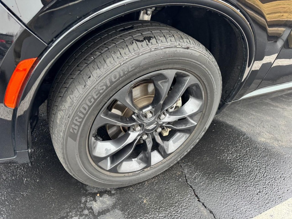 Dodge Durango Vehicle Full-screen Gallery Image 04