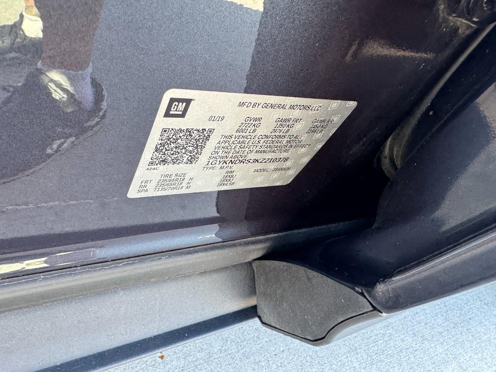 Cadillac XT5 Vehicle Full-screen Gallery Image 25