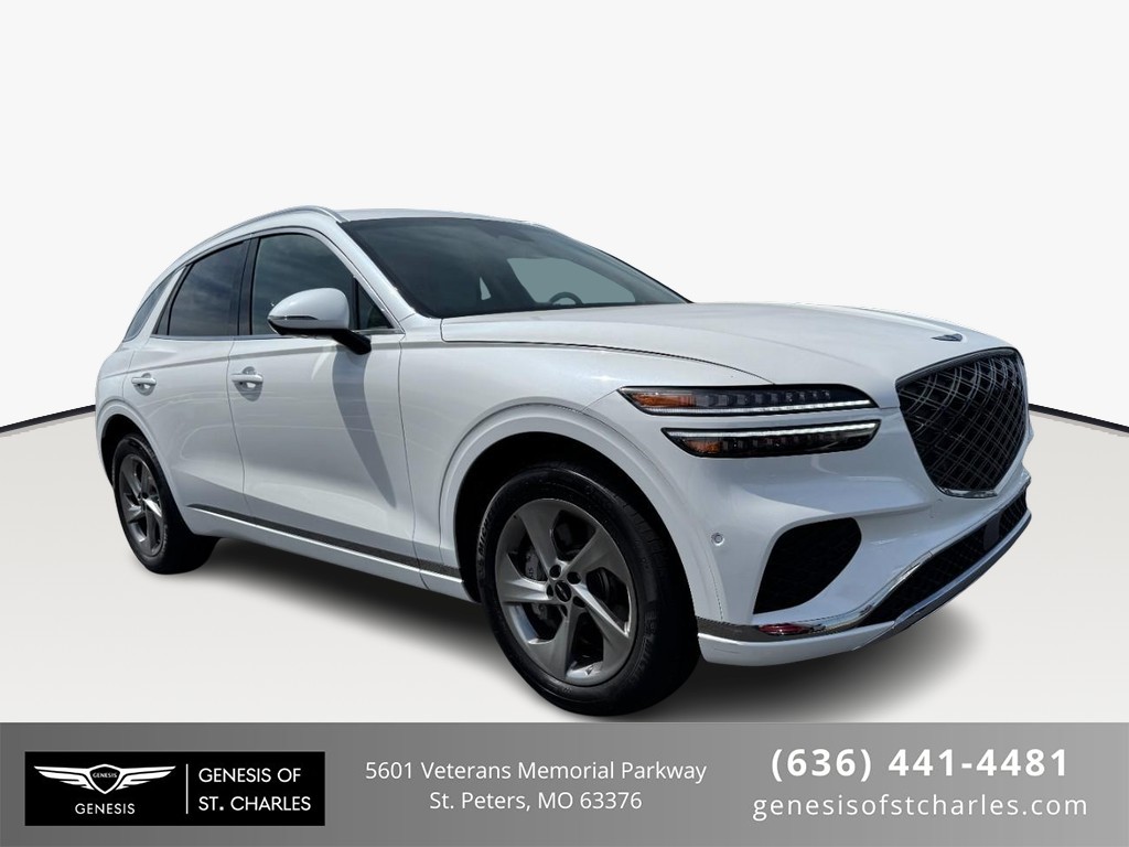 Genesis GV70 Vehicle Full-screen Gallery Image 01