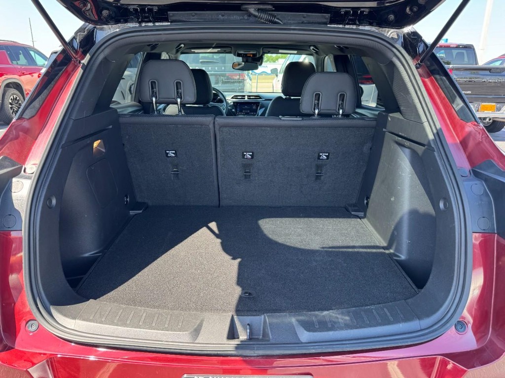 Chevrolet TrailBlazer Vehicle Full-screen Gallery Image 06