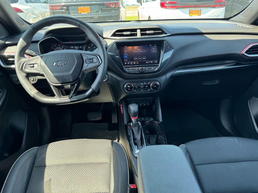 Chevrolet TrailBlazer Vehicle Full-screen Gallery Image 11