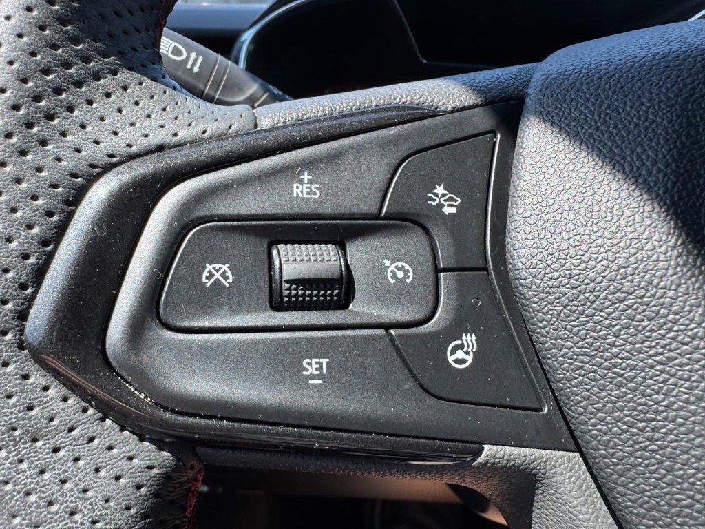 Chevrolet TrailBlazer Vehicle Full-screen Gallery Image 16