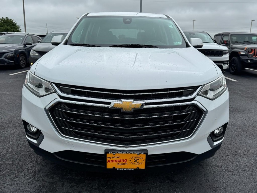 Chevrolet Traverse Vehicle Full-screen Gallery Image 09