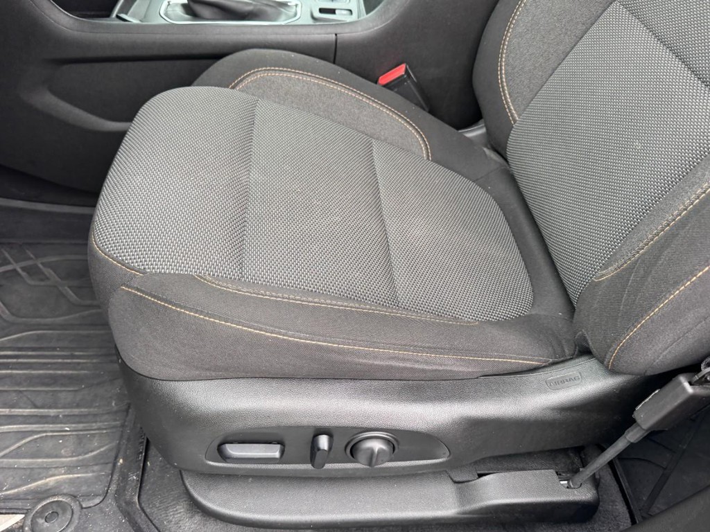 Chevrolet Traverse Vehicle Full-screen Gallery Image 16