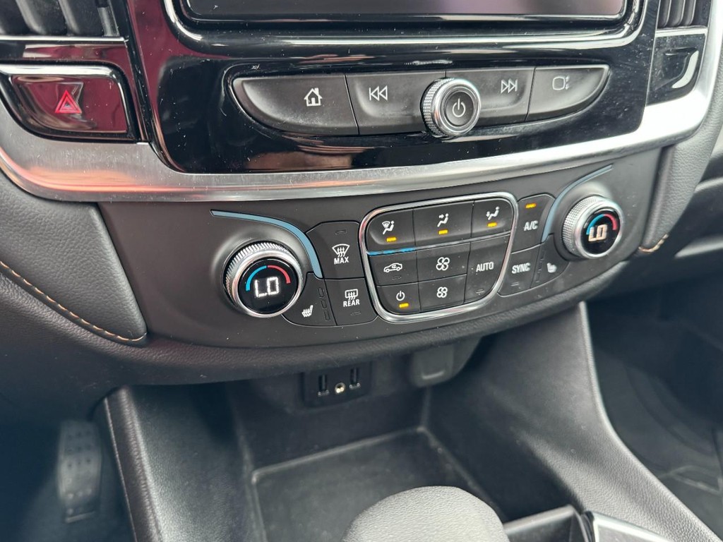 Chevrolet Traverse Vehicle Full-screen Gallery Image 20